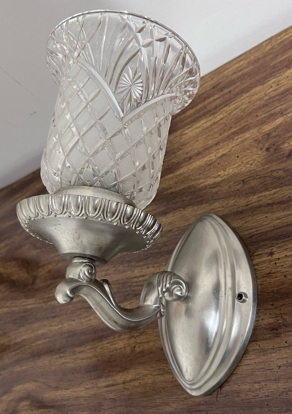 Modern Heavy Crystal Glass & Nickel Light Fixture Wall Sconce UNTESTED